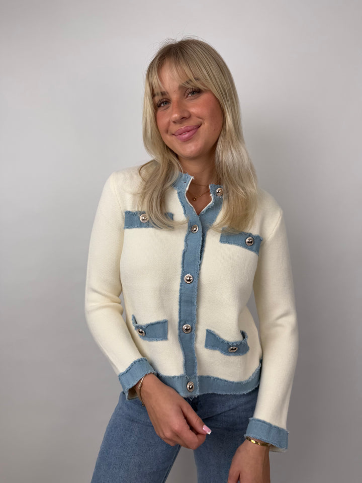 Strickblazer mit Jeansdetails