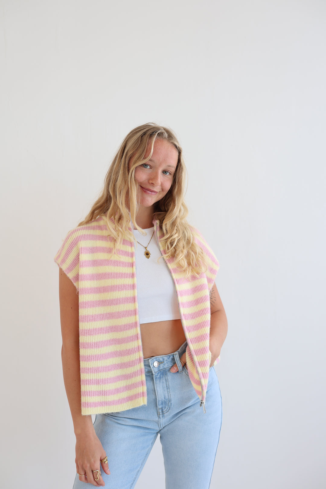 Zip Vest Fine Stripes