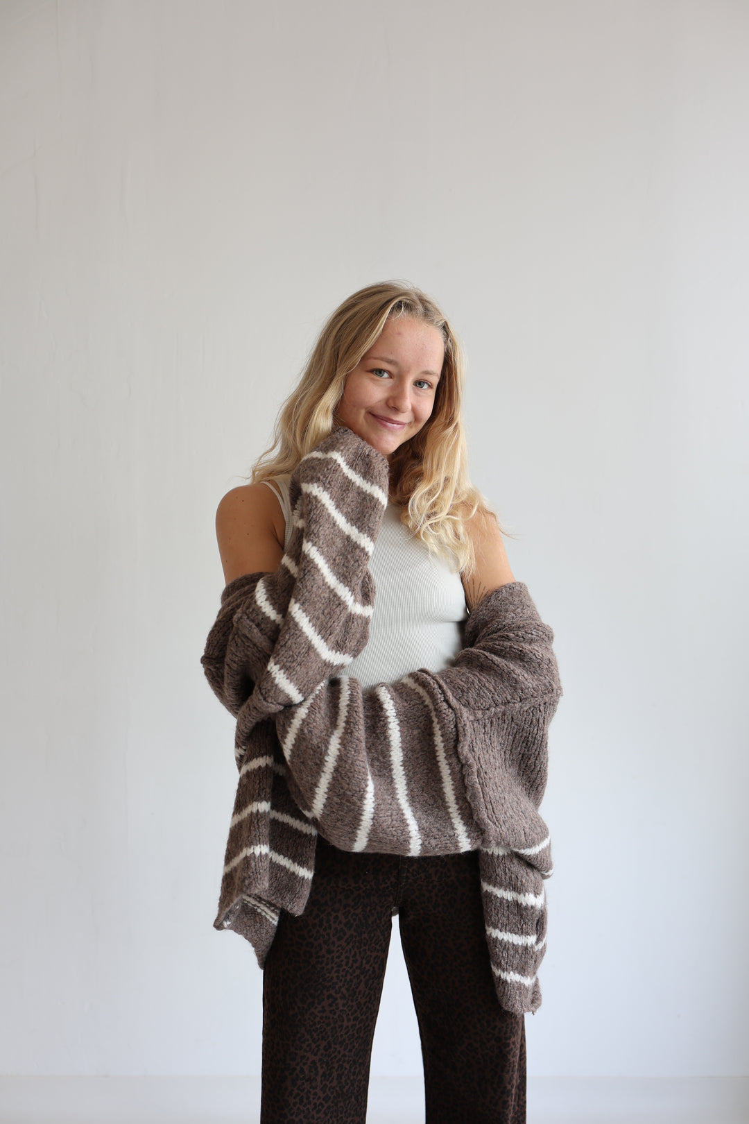 Oversize Strickcardigan Half Stripes