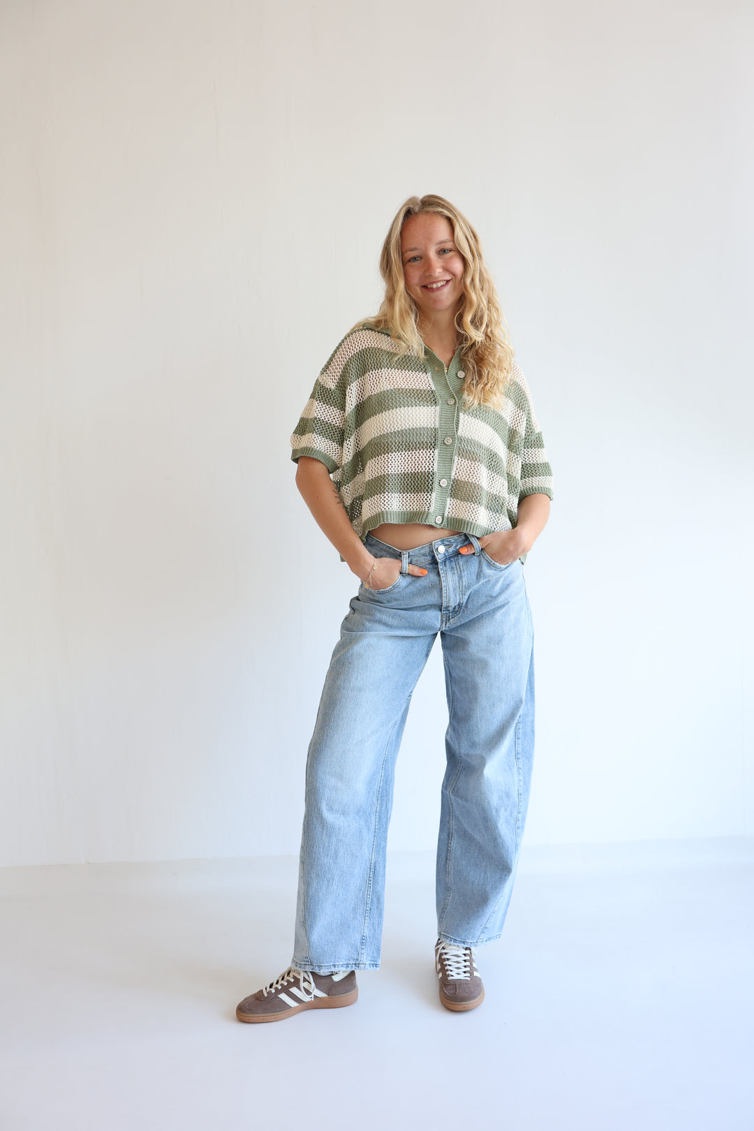Relaxed Barrel Jeans Kesha