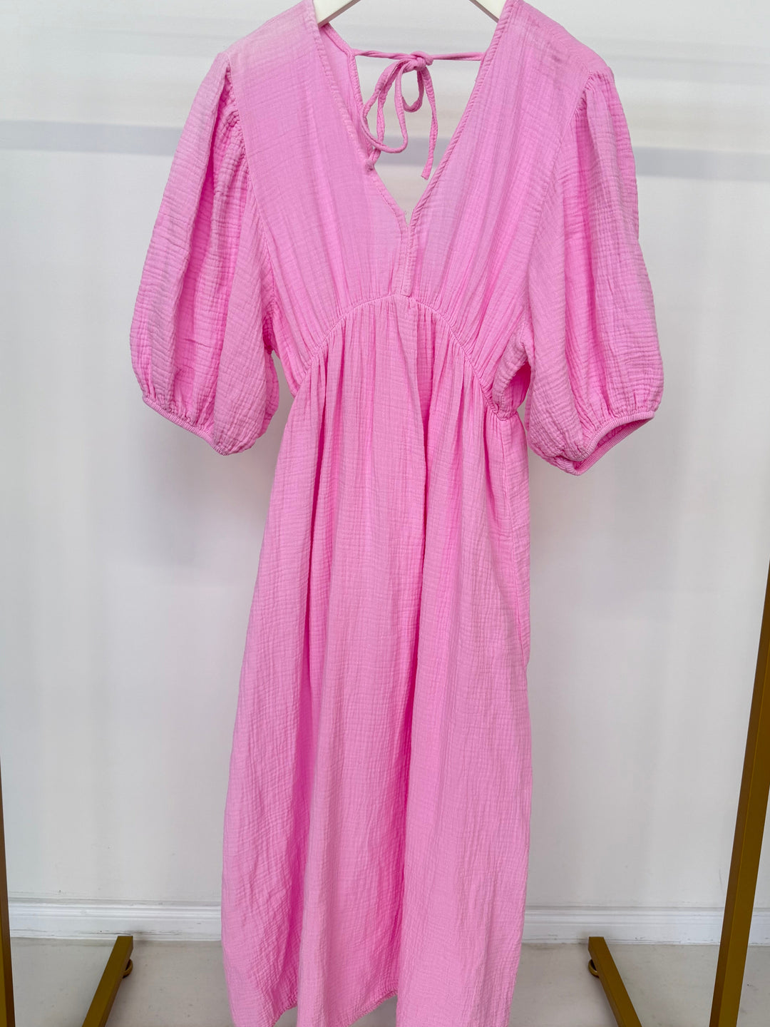 LANGES KLEID AUS MUSSELIN AVA ROSA (B-WARE)