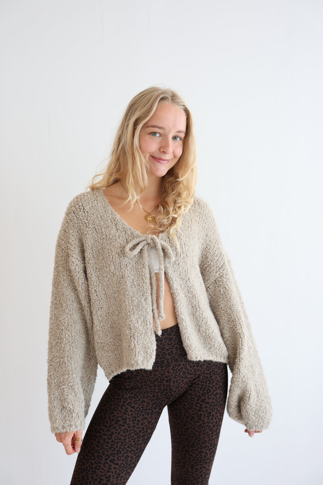 Cardigan Fluffy Tie