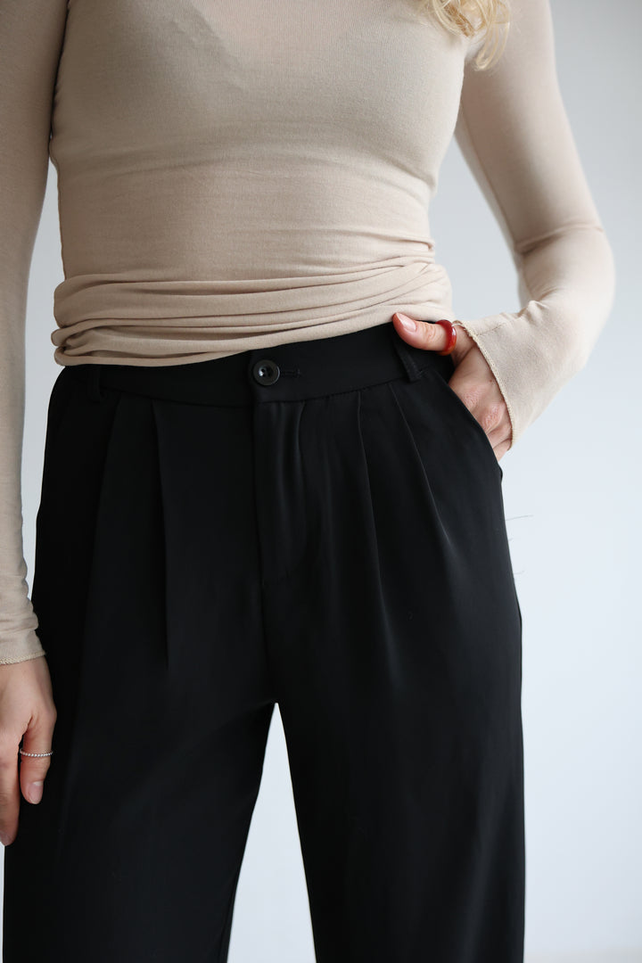 Loose Fit Pants Sina