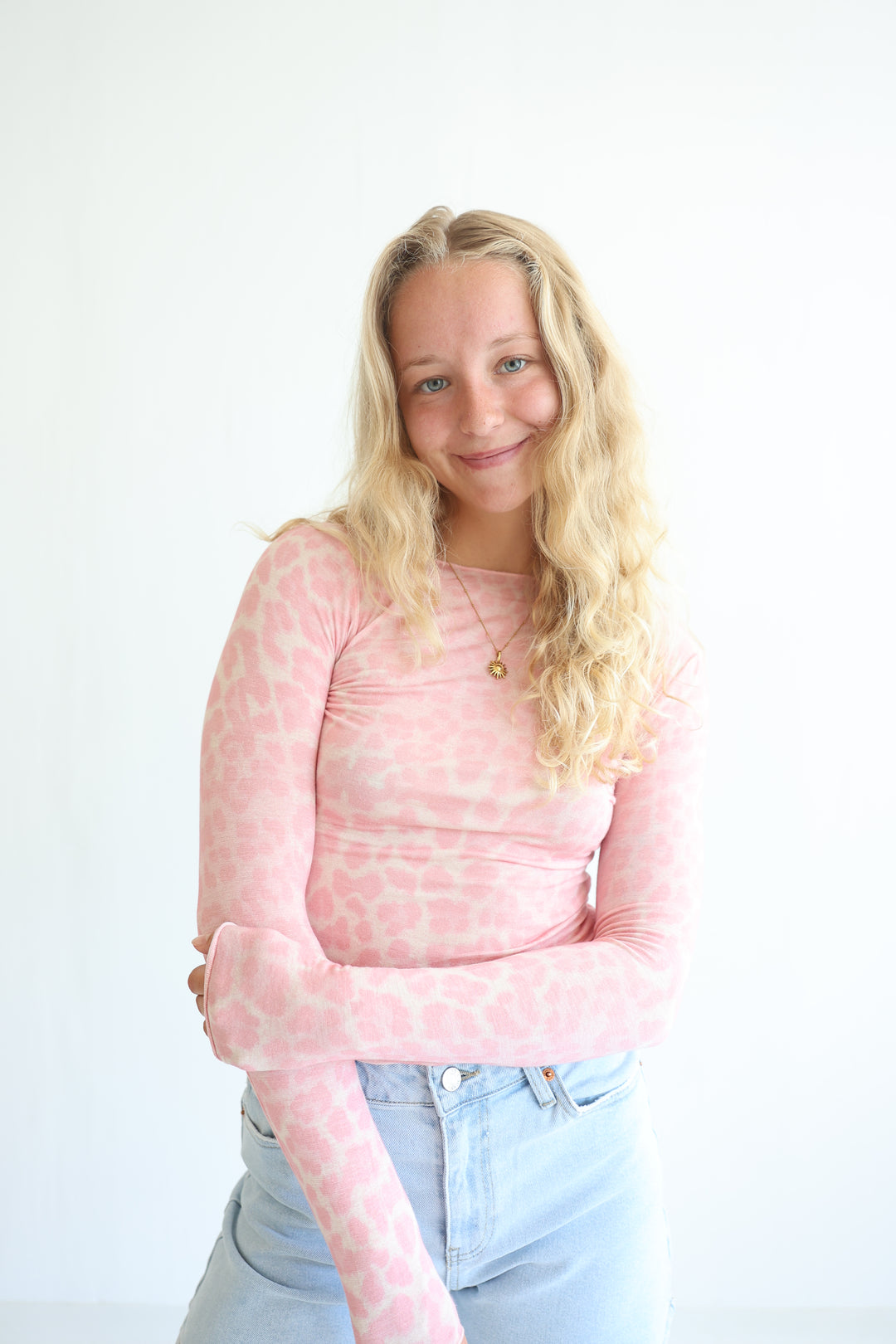 Cashmere Longsleeve mit Leoprint