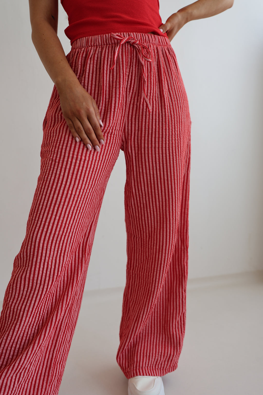 Lange Musselinhose mit Streifen Little Lines