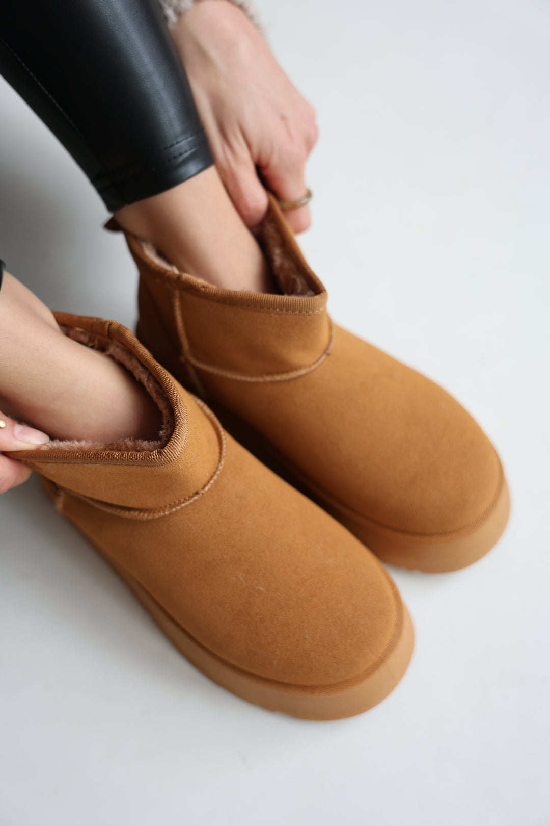 Plateau Boots Mini Classic