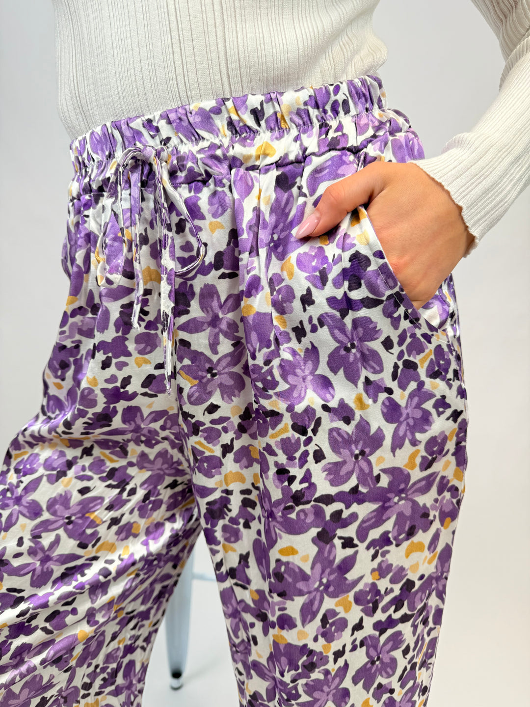 Lockere Hose aus Viskose Sunshine