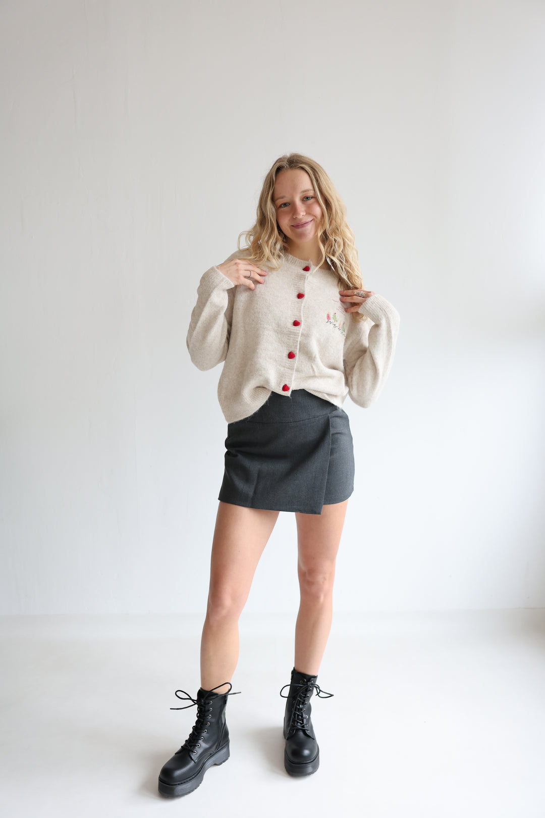 Crossover Hosenrock Lola