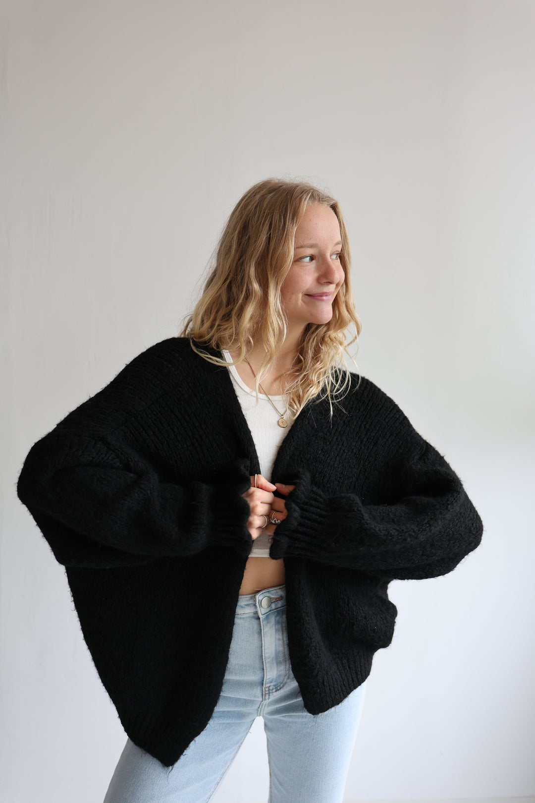 Offener Cardigan mit Rüschenärmeln Clara