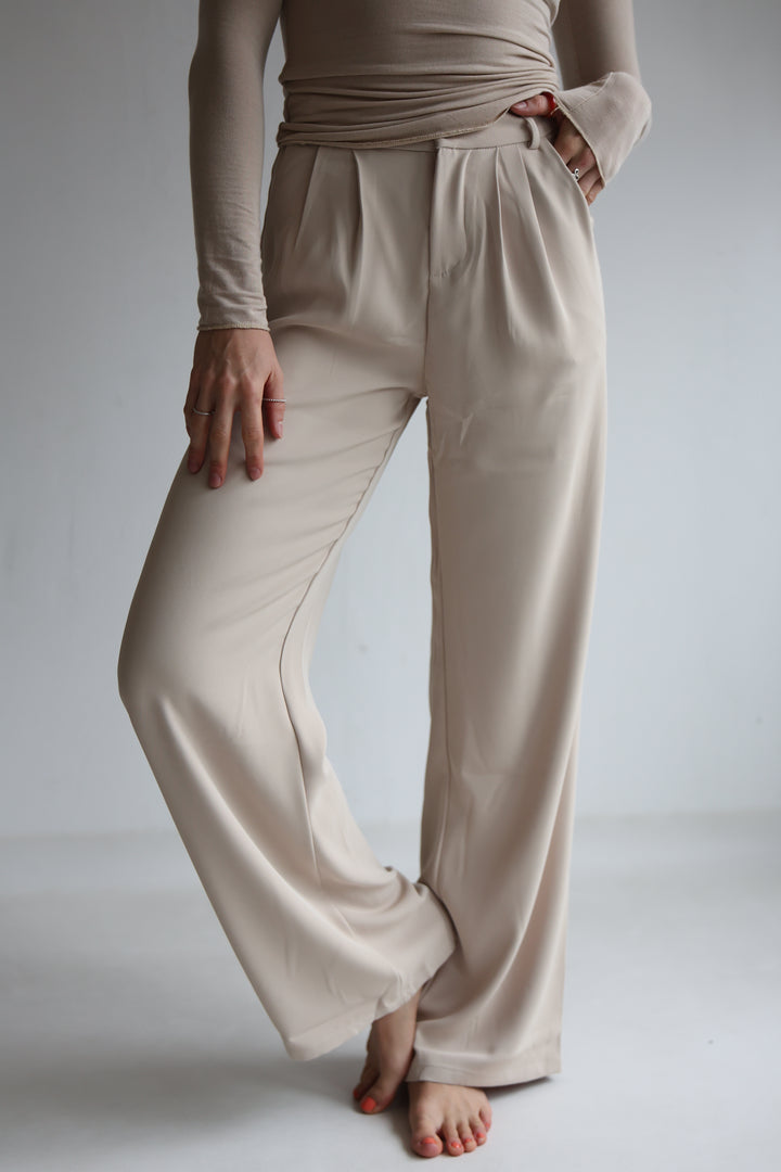 Loose Fit Pants Sina