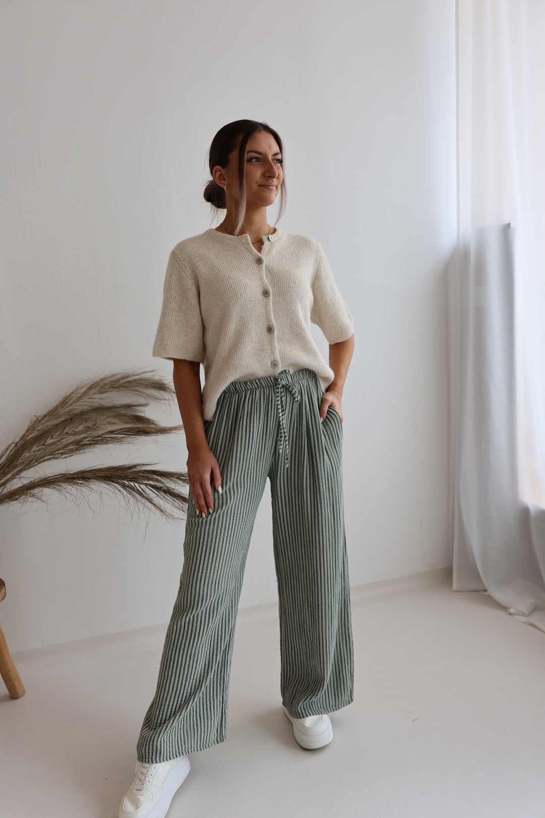 Lange Musselinhose mit Streifen Little Lines
