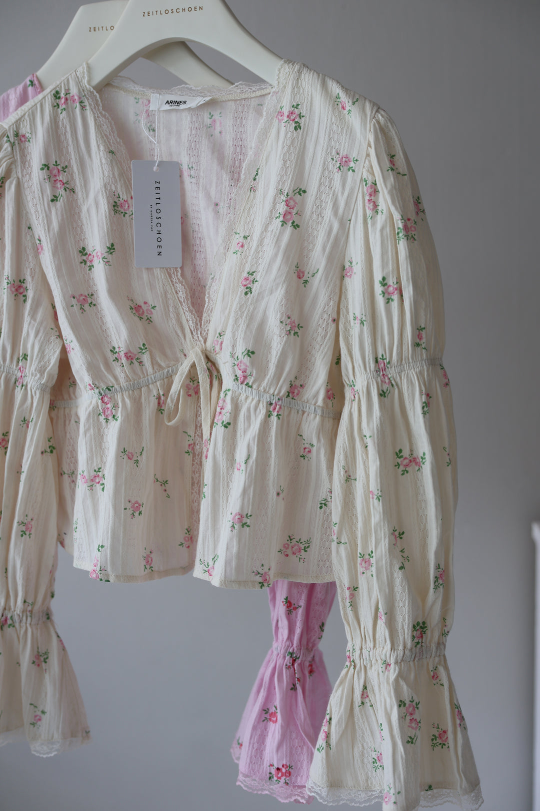 Schößchenbluse zum Schnüren Cute Roses