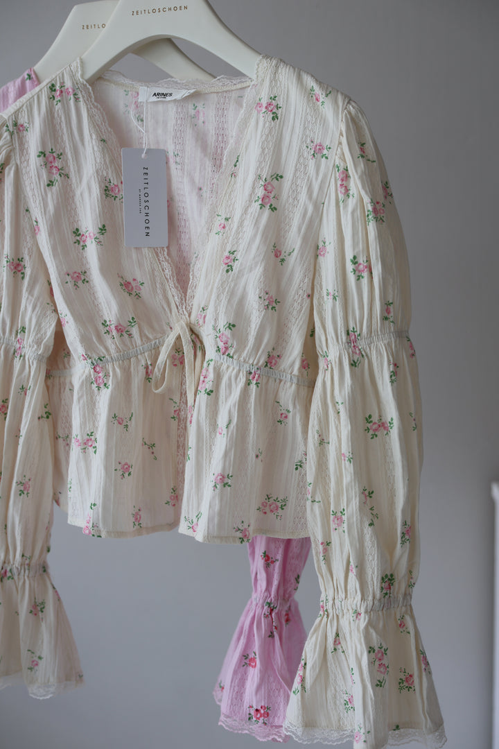 Schößchenbluse zum Schnüren Cute Roses