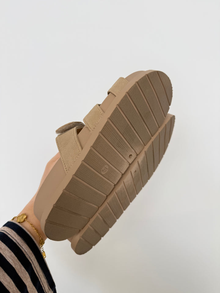CASUAL SLIDE SANDALS CREME GR.37 (B-WARE)