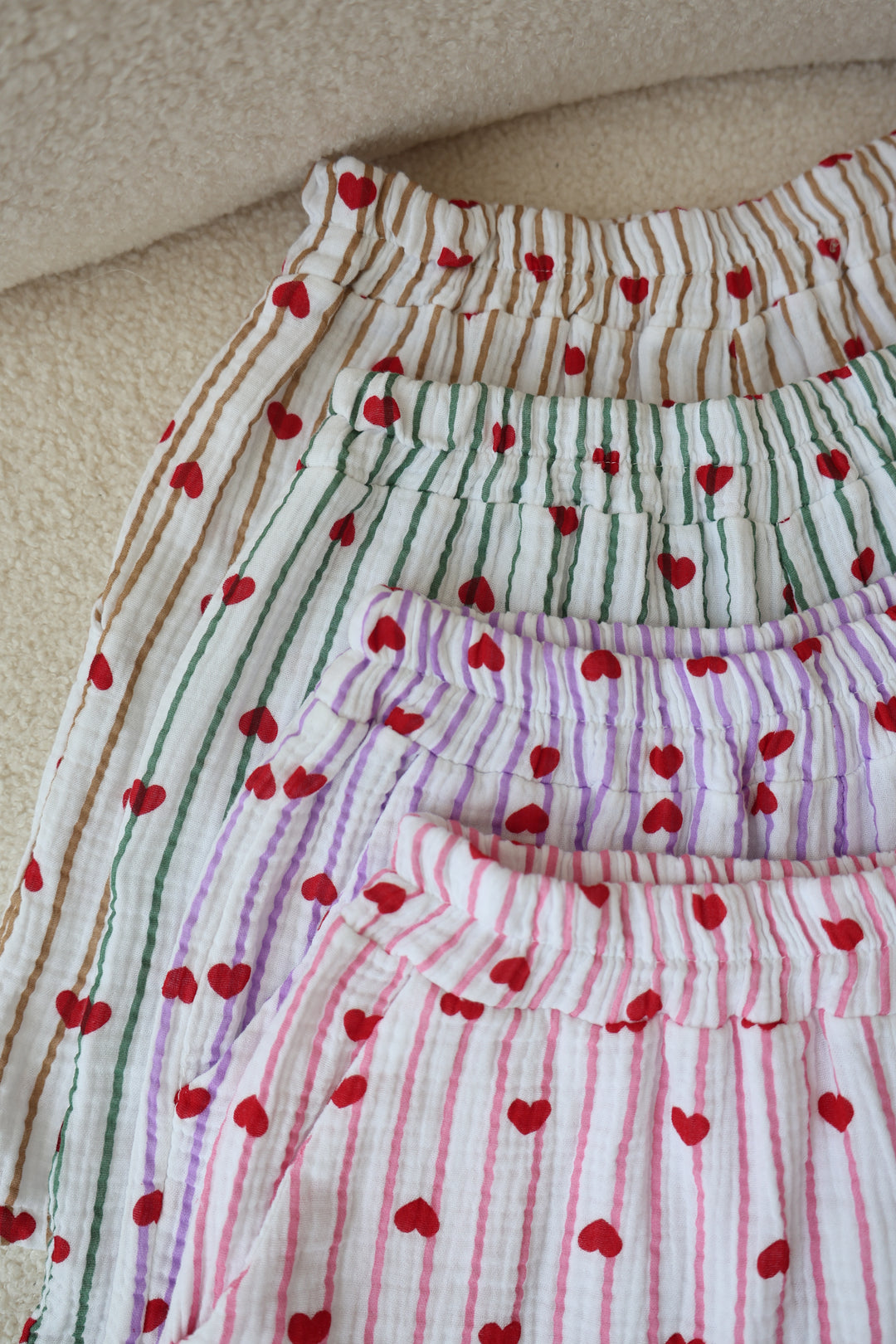 Shorts aus Musselin Rouge Hearts