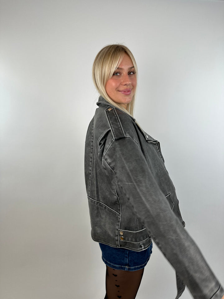 Oversize Lederjacke im Vintage Stil