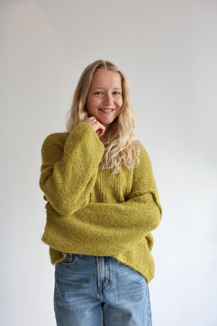 Super Fluffy Knit Pullover