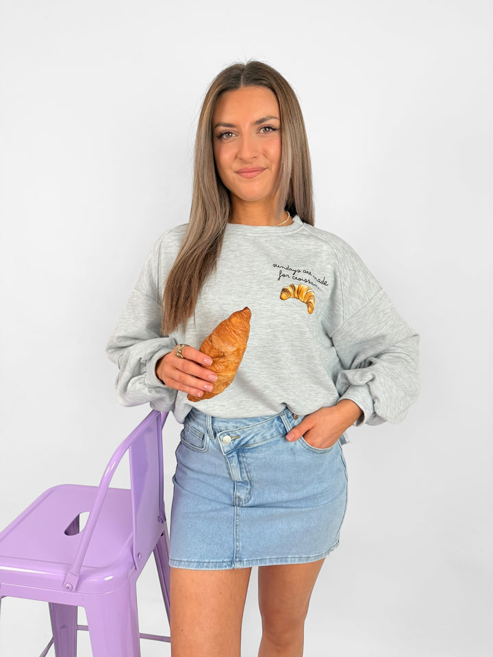 Sweater Sundays are made for Croissants