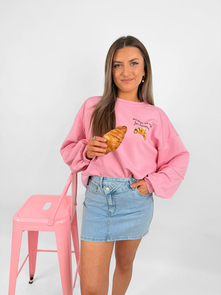 Sweater Sundays are made for Croissants
