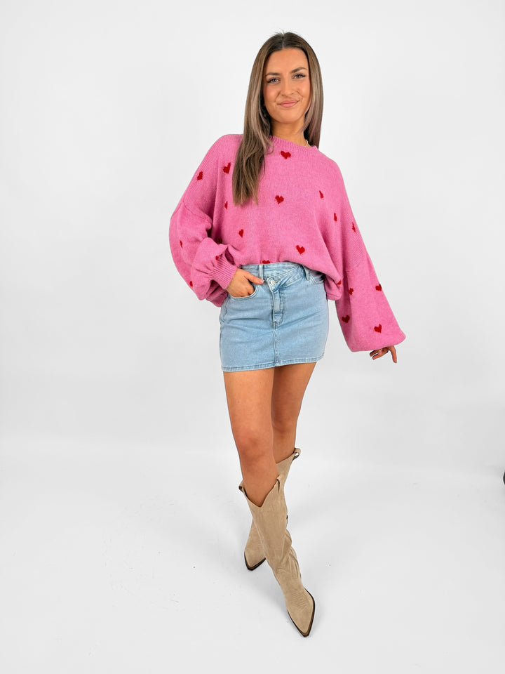 Pullover Full of Hearts