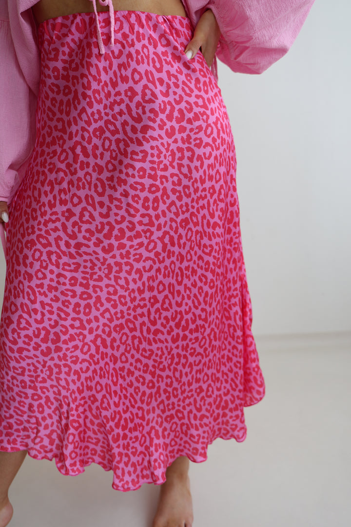 Viskoserock mit Leoprint Leona