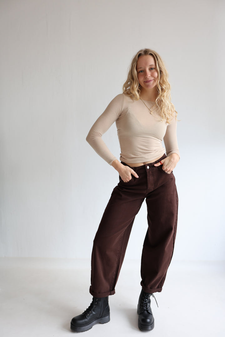 Barrel Fit Coffee Jeans