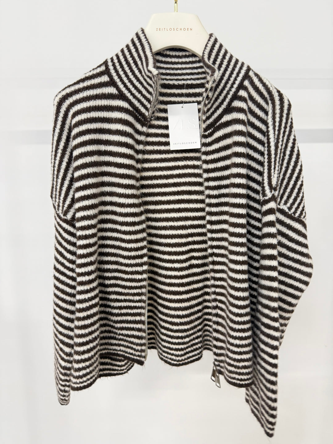 ZIP CARDIGAN FINE STRIPES COFFEE (B-WARE)