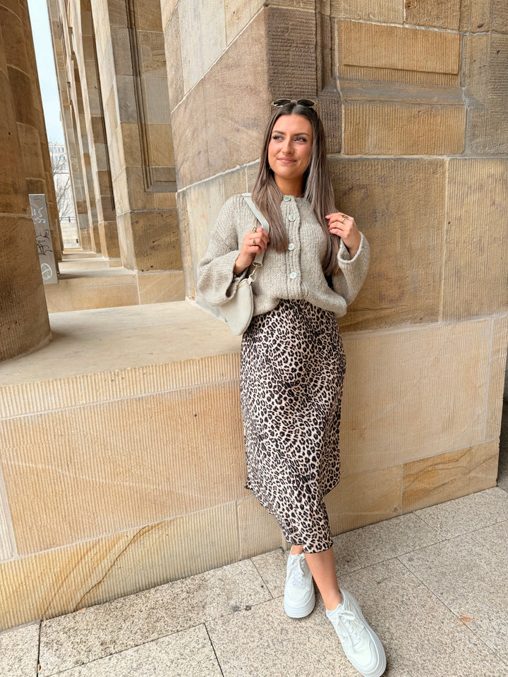 Satinrock mit Leoprint Lina