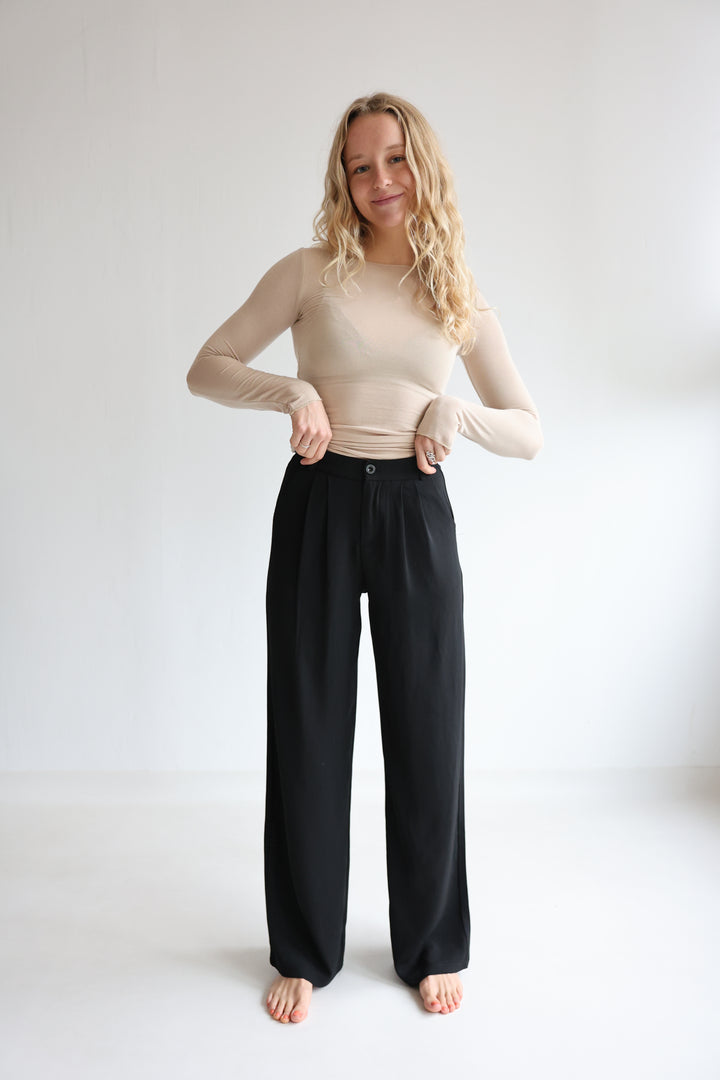 Loose Fit Pants Sina