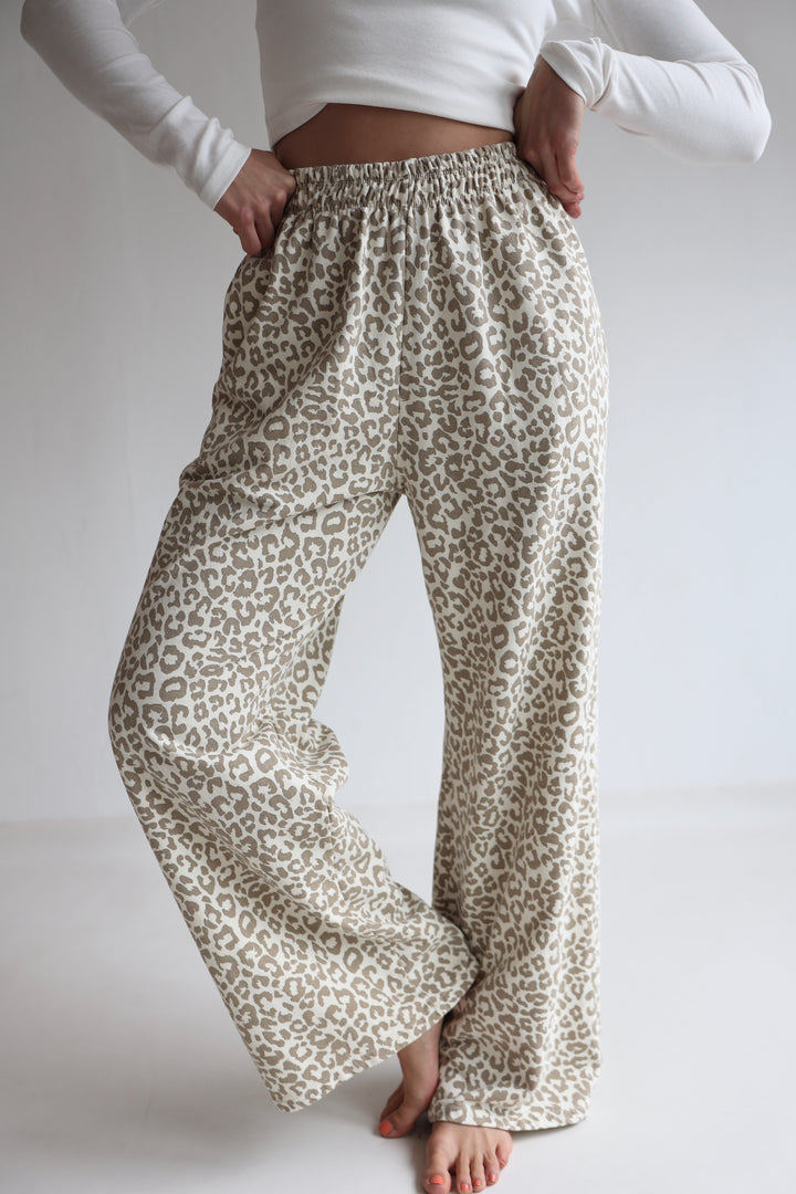 Jersey Jogger Pants mit Leoprint Nuna
