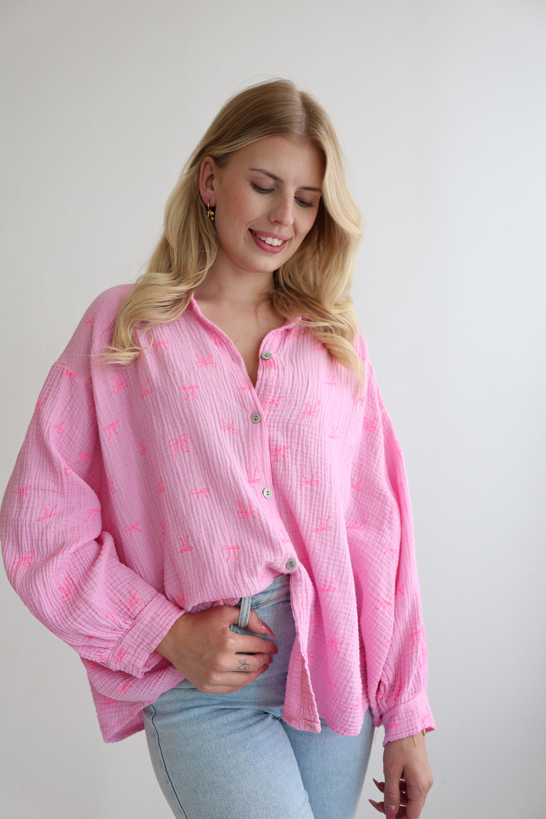 Kurzes Blusenhemd aus Musselin Beauty Bows