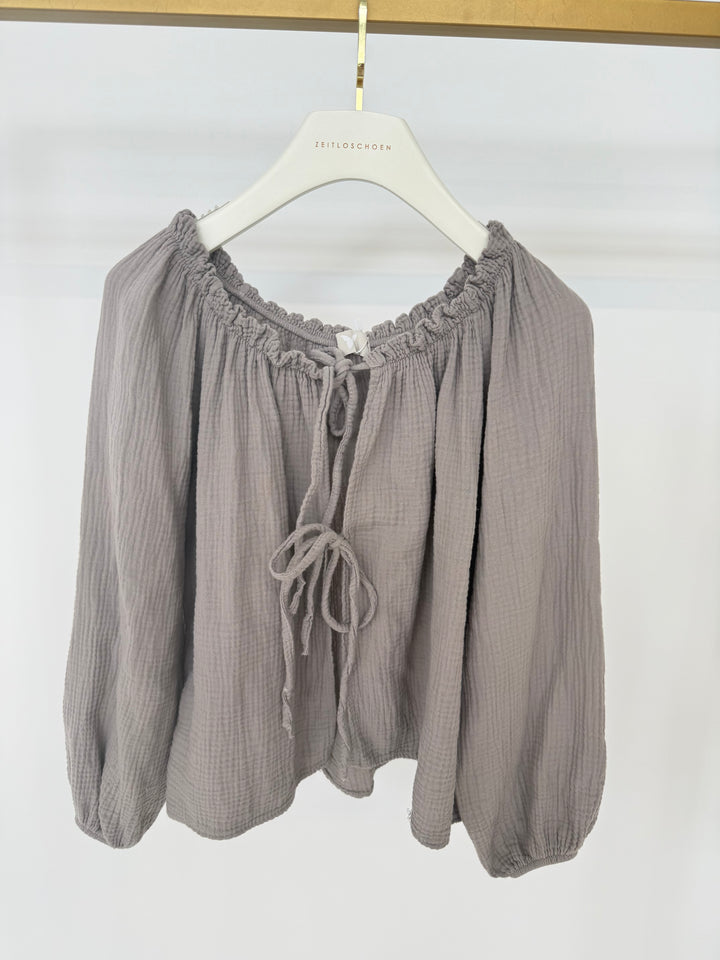 MUSSELINBLUSE MIT SCHLEIFEN MILENA TAUPE (B-WARE)