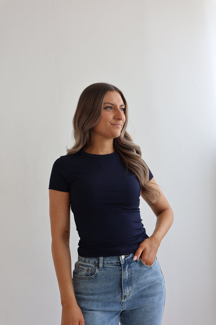 Basic T-Shirt Asena