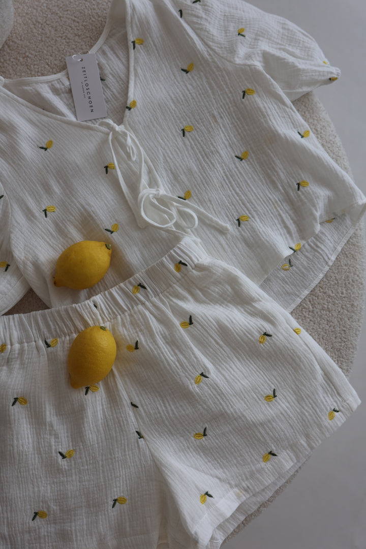 Kurzer Musselinbolero Little Lemon