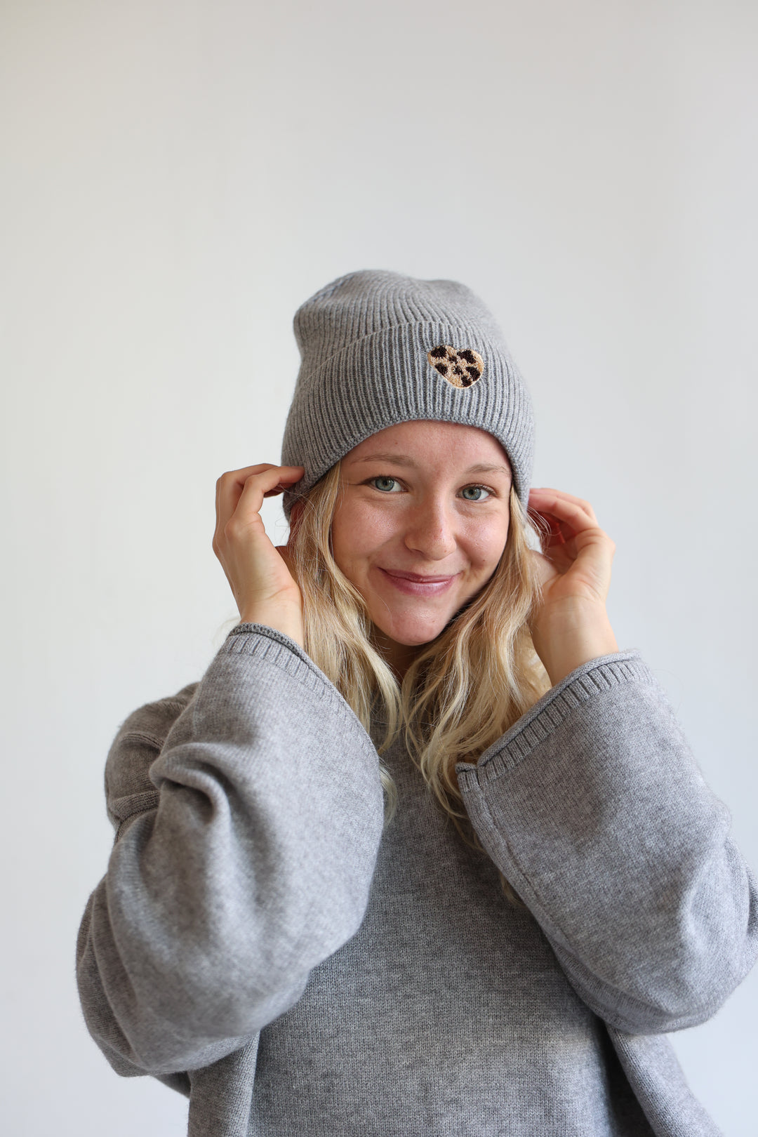 Mütze Leopard Heart