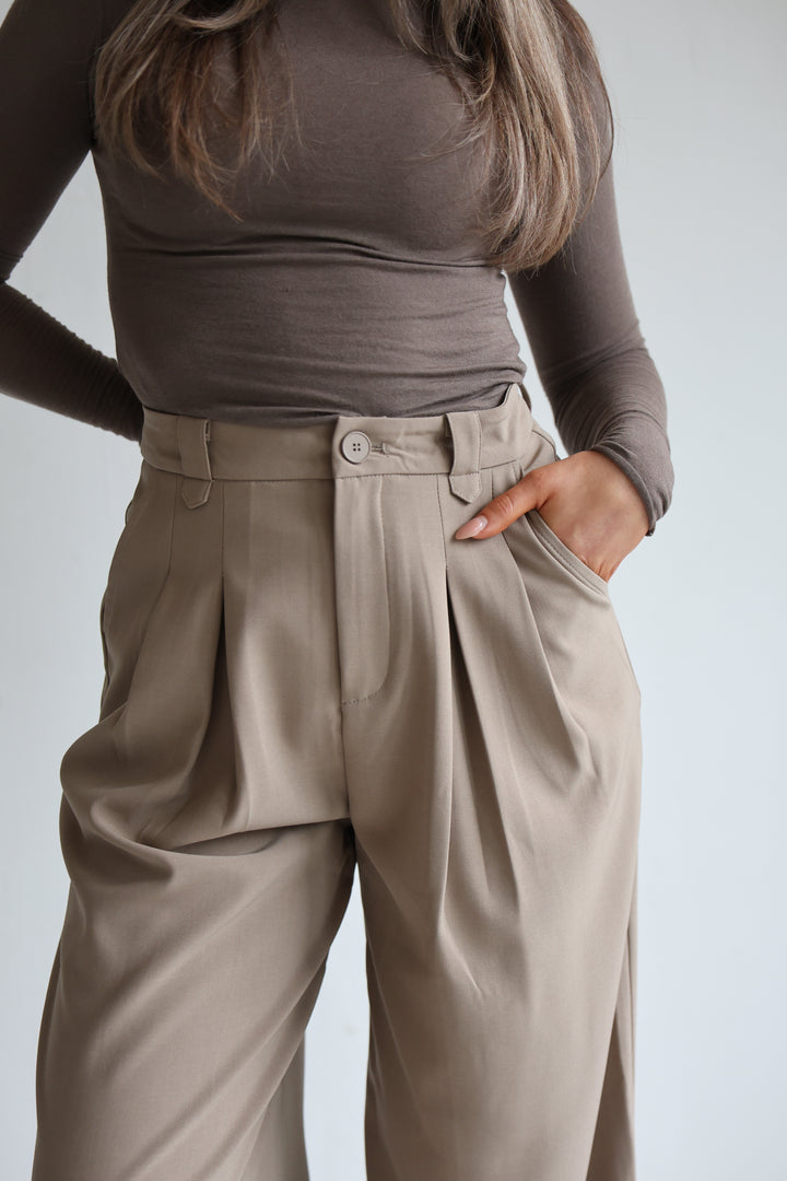 Bundfaltenhose Serena