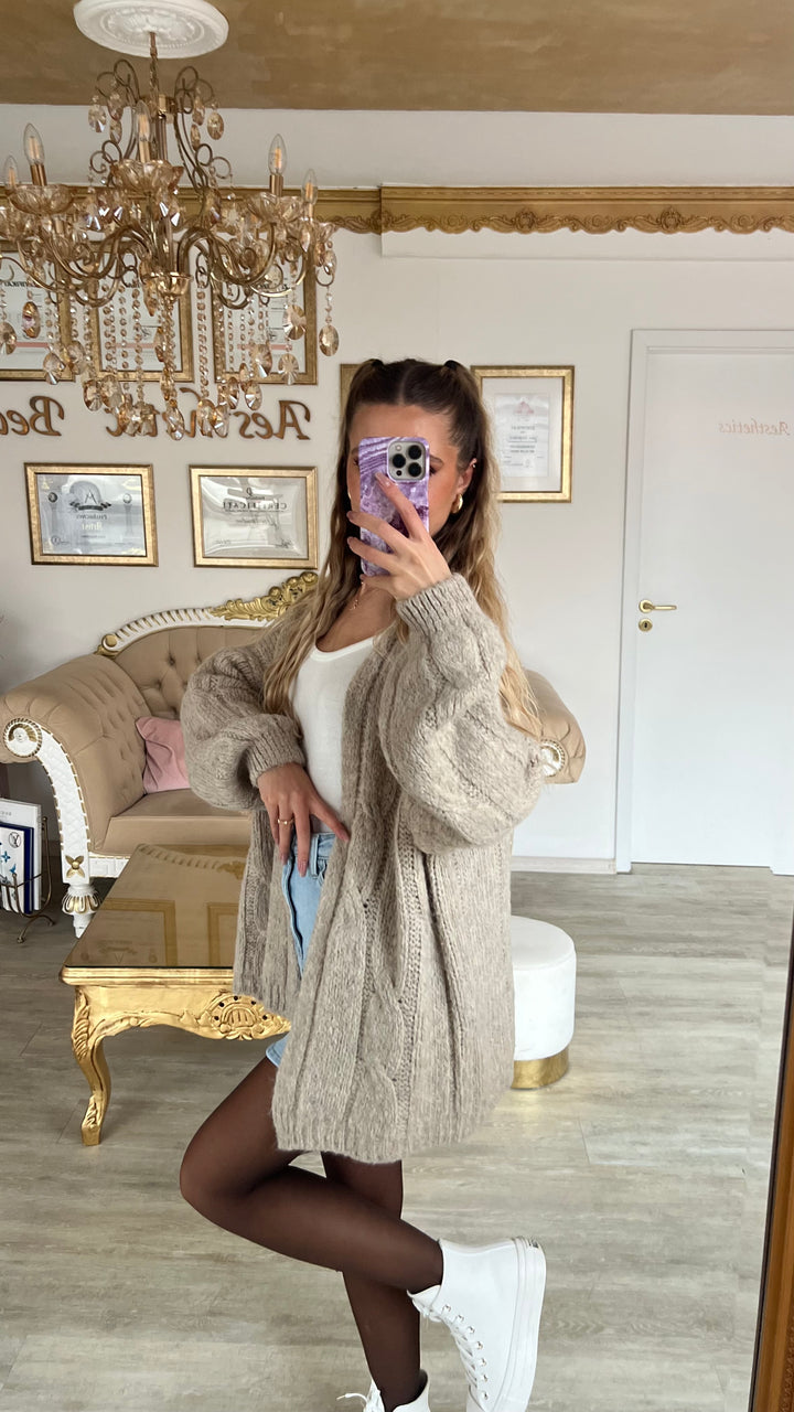 Offene Strickjacke mit Zopfmuster Clara