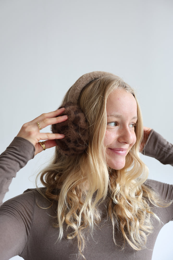 Ohrenwärmer mit Leoprint