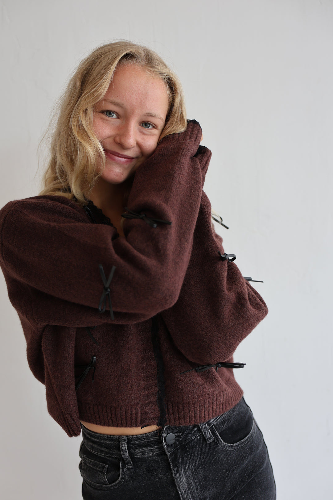 Cardigan Black Bows
