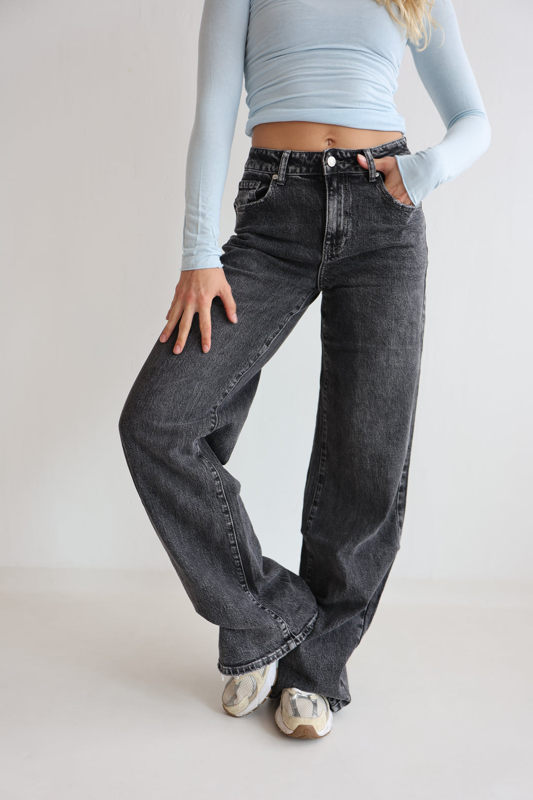 Romy Extra Long Wide Leg Jeans