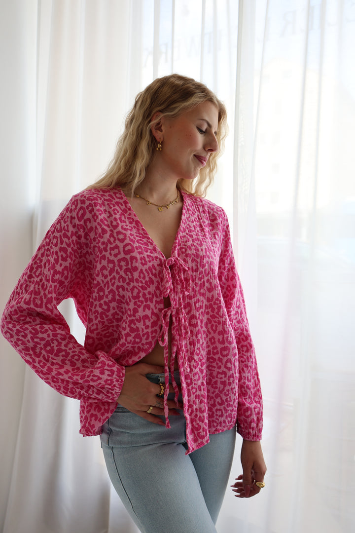 Musselinbluse zum Schnüren mit Leoprint