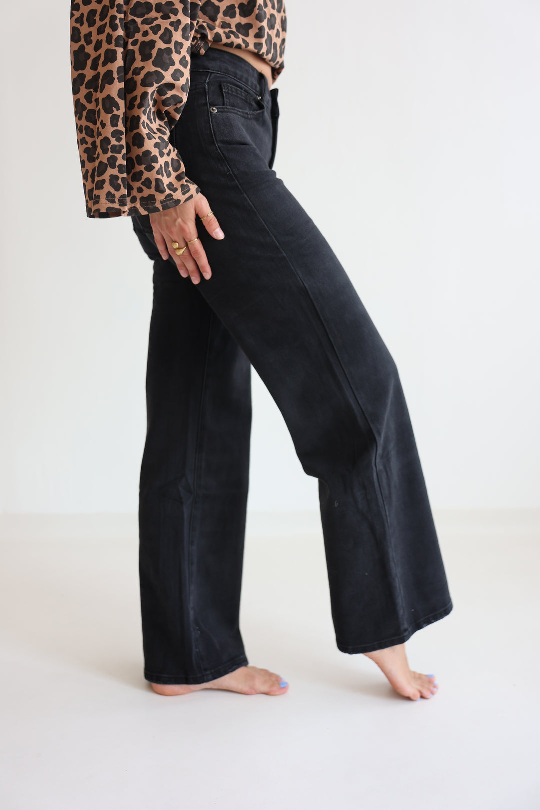 Midnight Muse Straight Fit Jeans