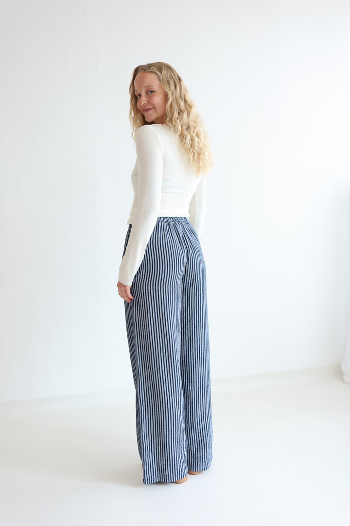 Lange Musselinhose mit Streifen Little Lines