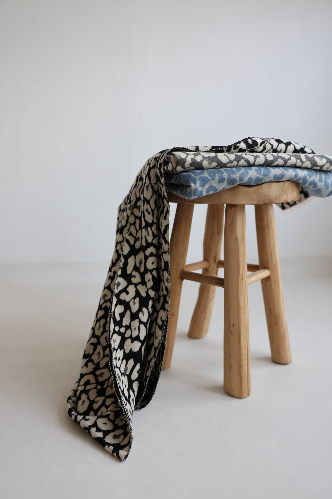 Langer Schal Wild Muse