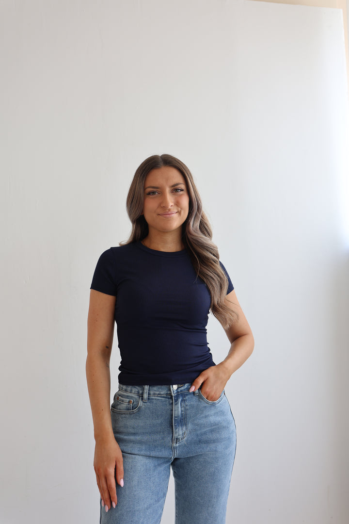 Basic T-Shirt Asena