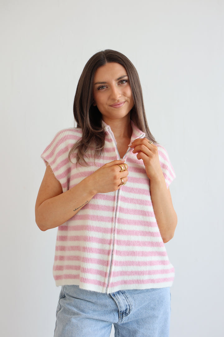 Zip Vest Fine Stripes