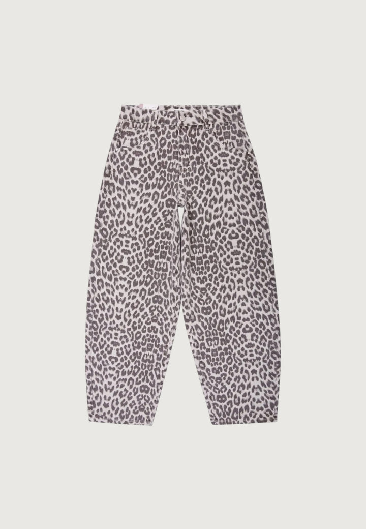 Barrel Jeans mit Leoprint