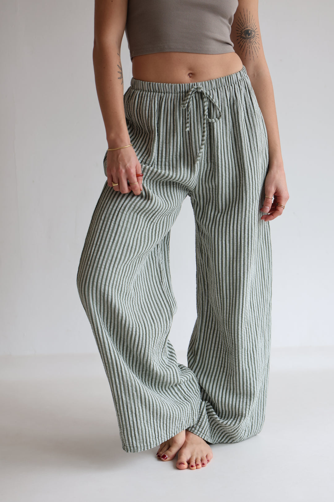 Lange Musselinhose mit Streifen Little Lines