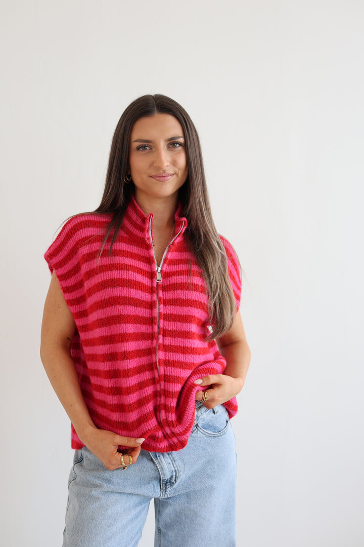 Zip Vest Fine Stripes