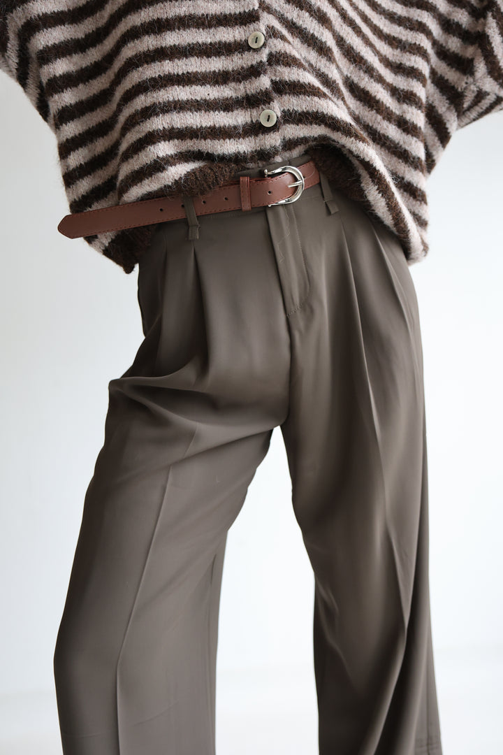 Bundfaltenhose mit Gürtel Anna